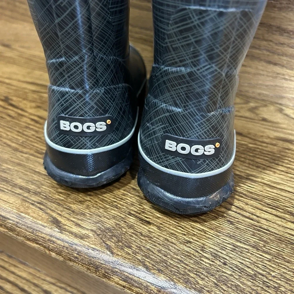 BOGS Women's Linen Rain Boots 71434-001 Size 6 Black Gray Tall Waterproof
